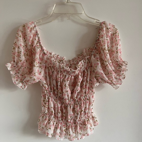 Off- Shoulder Floral Top - Picture 1 of 4